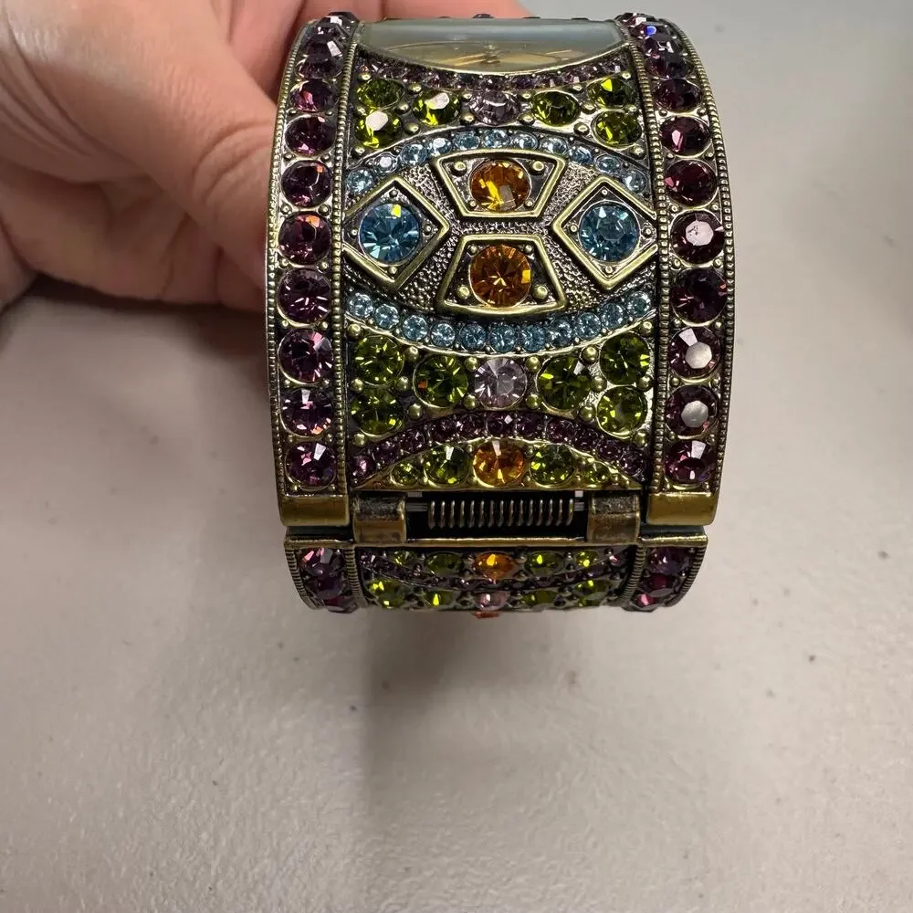 heidi daus B6798 multicolor crystal cuff bracelet quartz watch box working